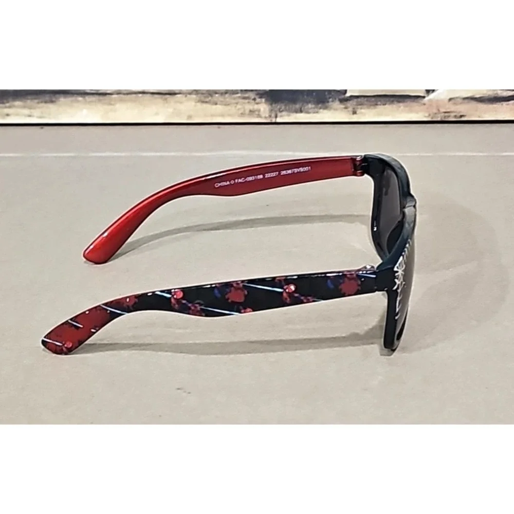 MARVEL© Friendly Neighborhood Spider-Man Kid's Sunglasses 26367SVS001 MCV